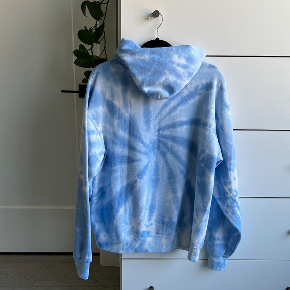 Light Blue and White Tie-Dye Artist Union Clothing Co. Hoodie (Size: M) - Picture 2 of 2